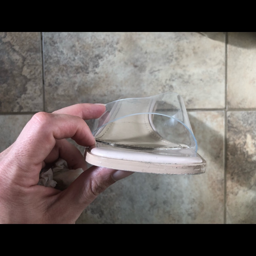 Clear heels - Picture 4 of 5